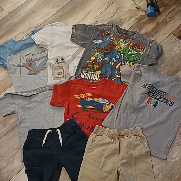 COPY - 5t Big bundle of play clothes - Picture 1 of 1